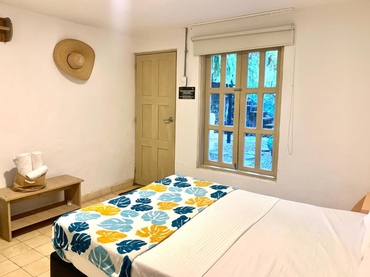 Hostel Musa Paradisiaca Santa Marta  Exteriör bild